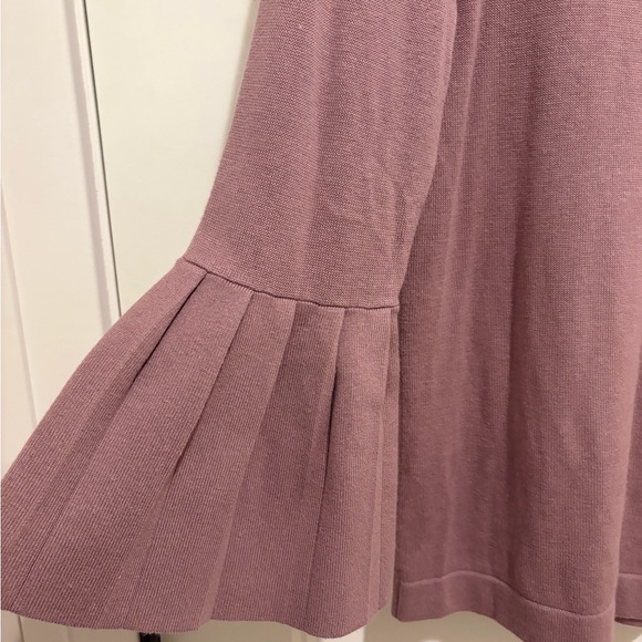 Banana Republic Women's Blouson Sleeve Sweater - Dusty Lavander - Picture 2 of 4